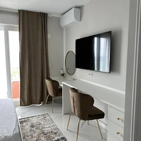 Luxury Beach Flat